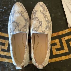 Snakeskin Patterned Loafers